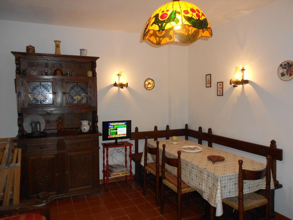 Appartamento Roccione Ovindoli Habitación foto
