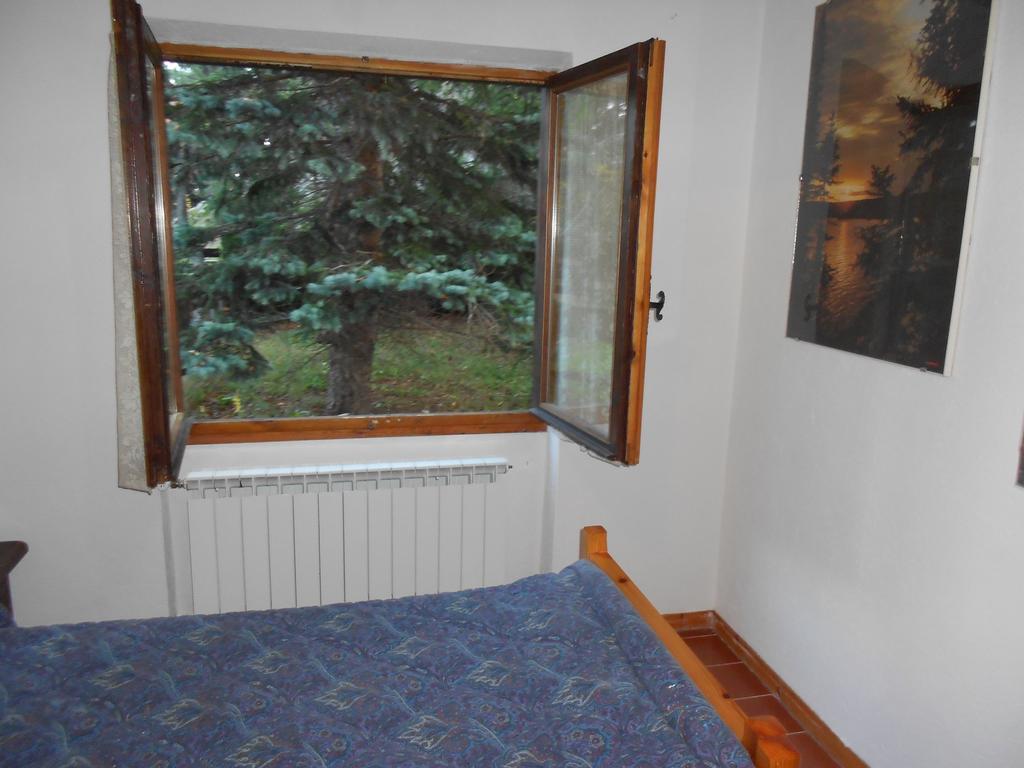Appartamento Roccione Ovindoli Habitación foto