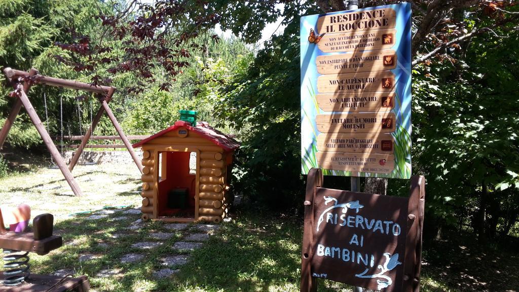 Appartamento Roccione Ovindoli Habitación foto