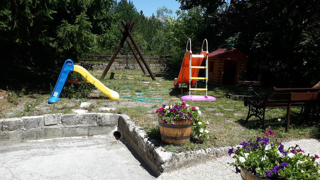 Appartamento Roccione Ovindoli Habitación foto