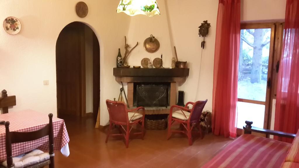 Appartamento Roccione Ovindoli Habitación foto